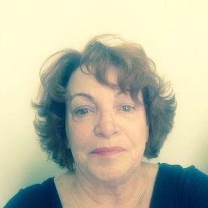 Meet your Posher, Connie